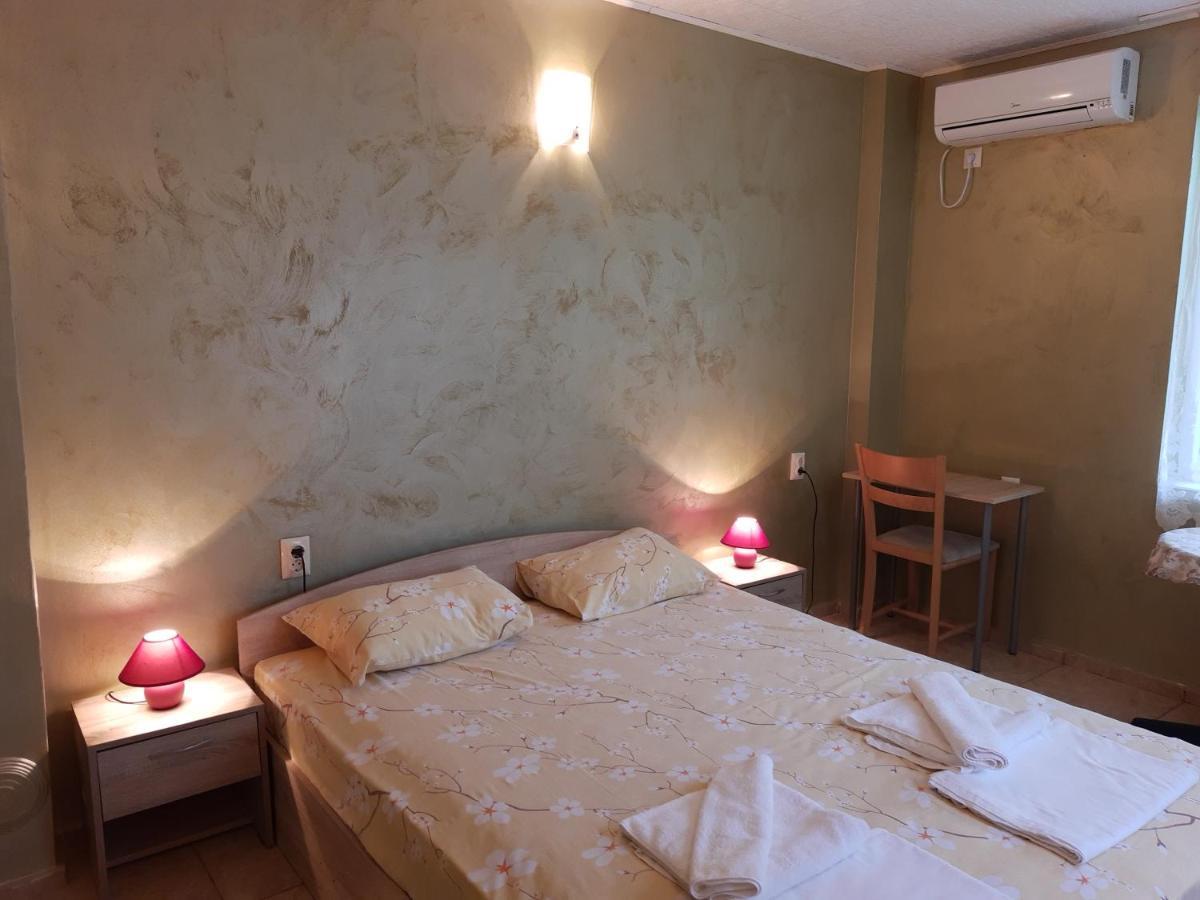 Morska Zvezda Guest House Tsjernomorets Eksteriør bilde