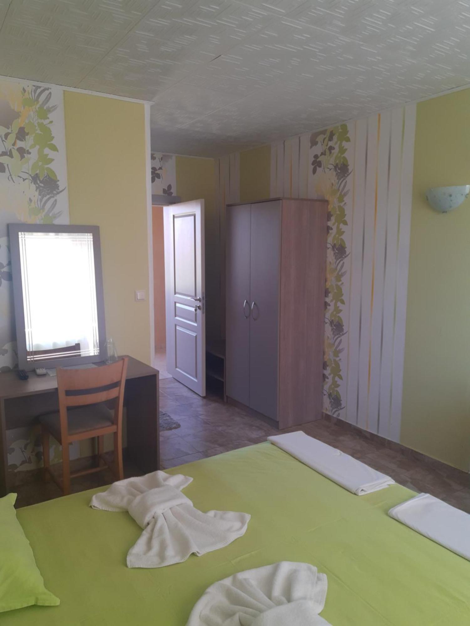 Morska Zvezda Guest House Tsjernomorets Eksteriør bilde