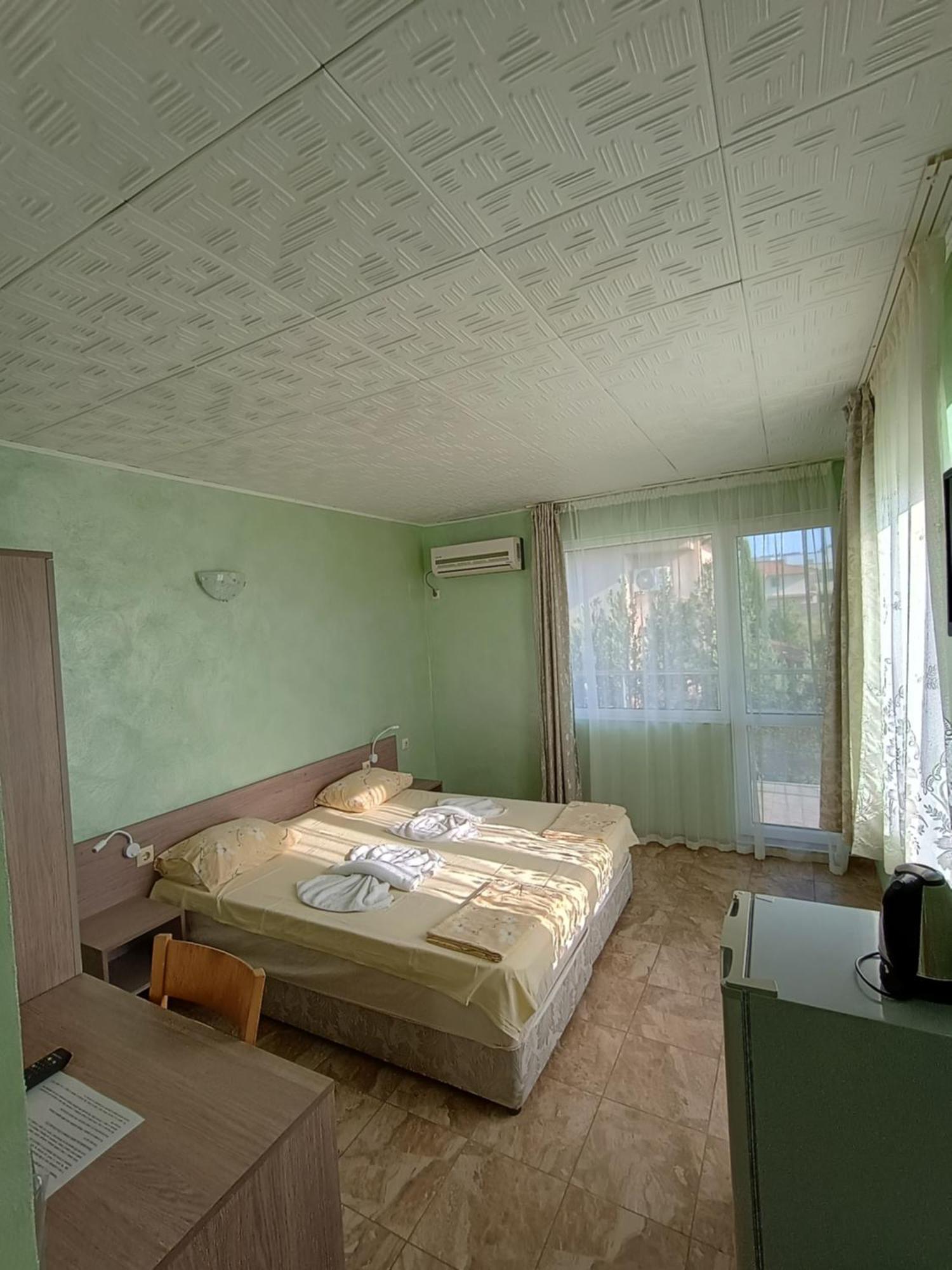 Morska Zvezda Guest House Tsjernomorets Eksteriør bilde