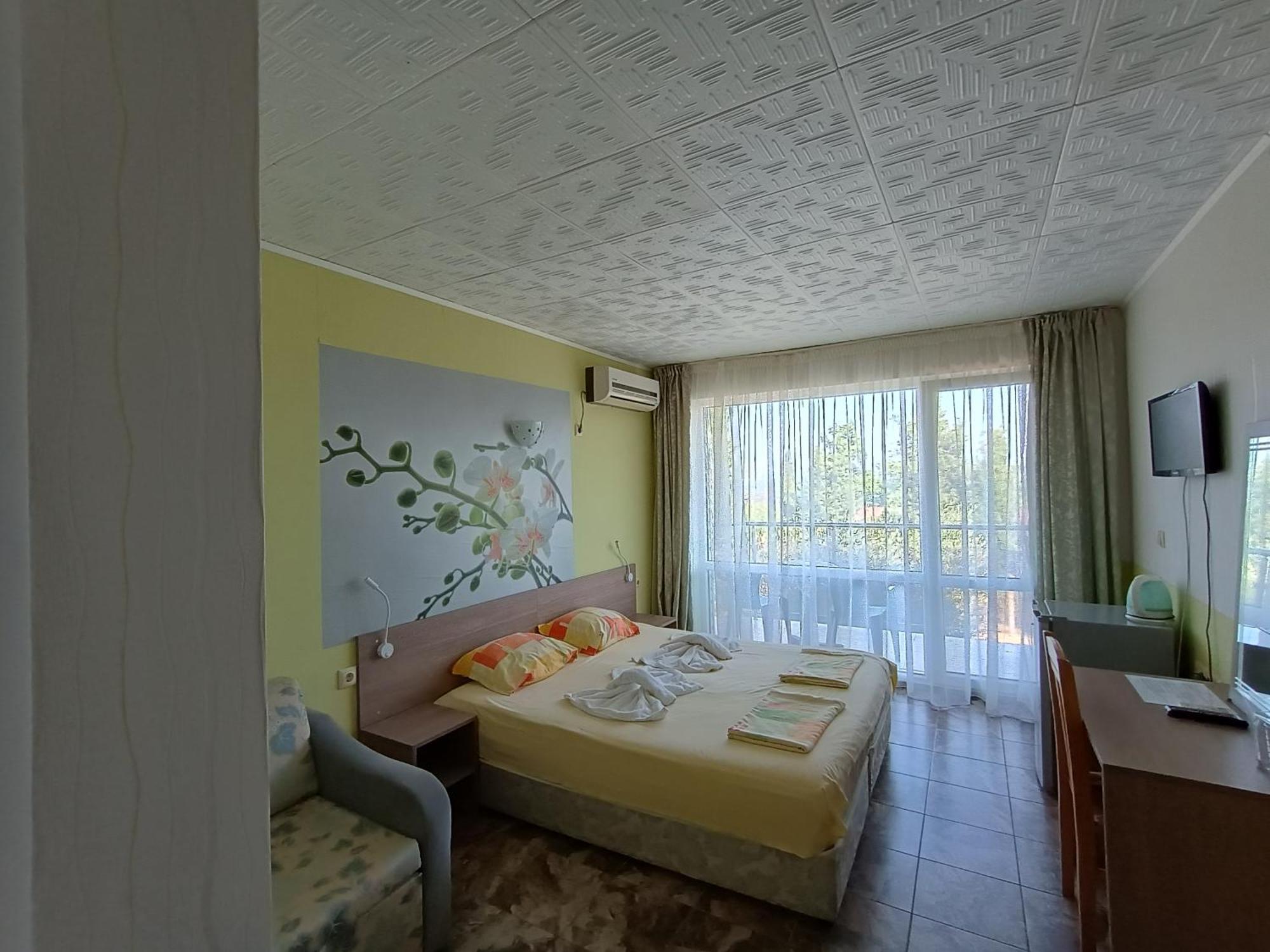 Morska Zvezda Guest House Tsjernomorets Eksteriør bilde
